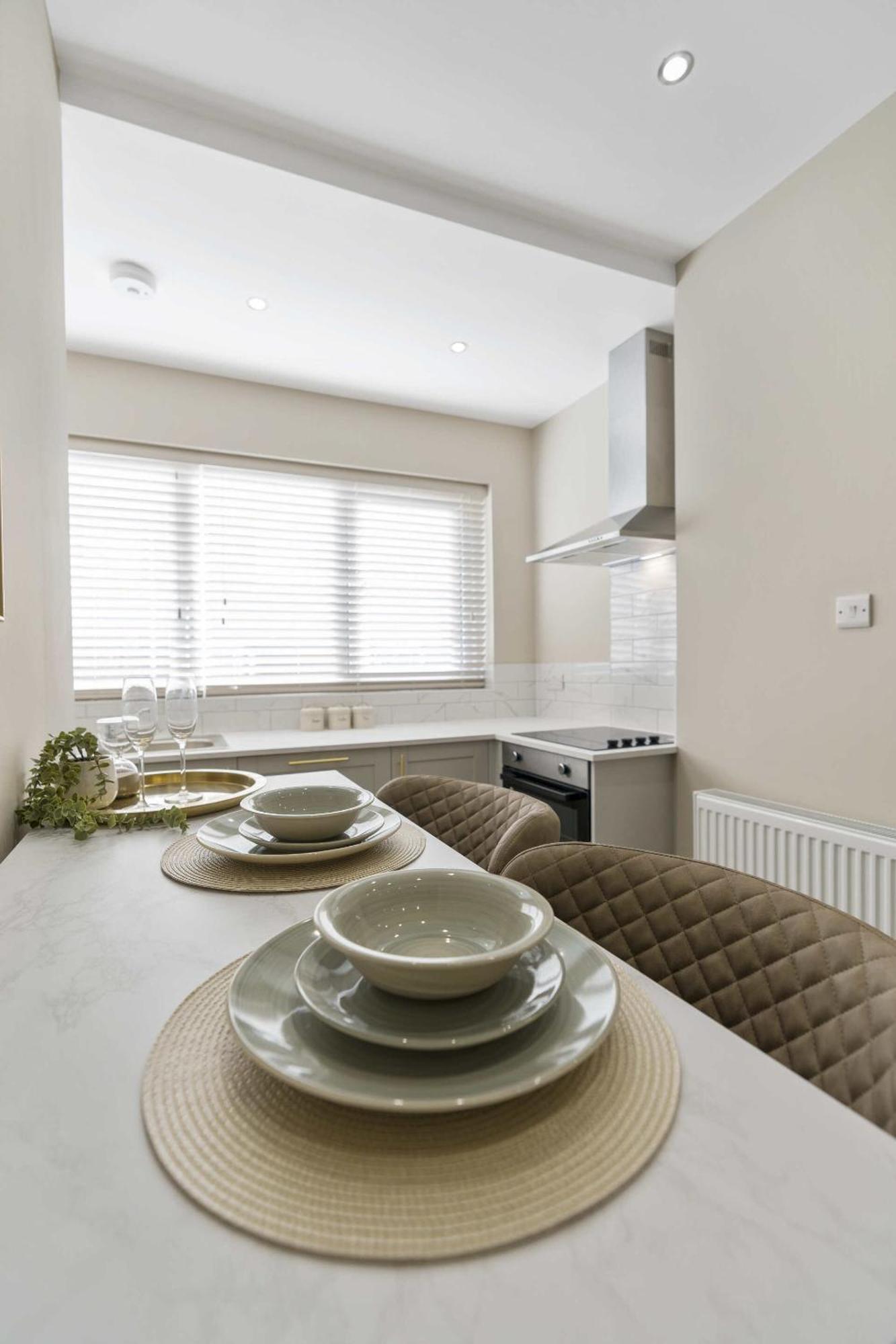 The Park Road Suites By Stamp Sa Blackpool Room photo