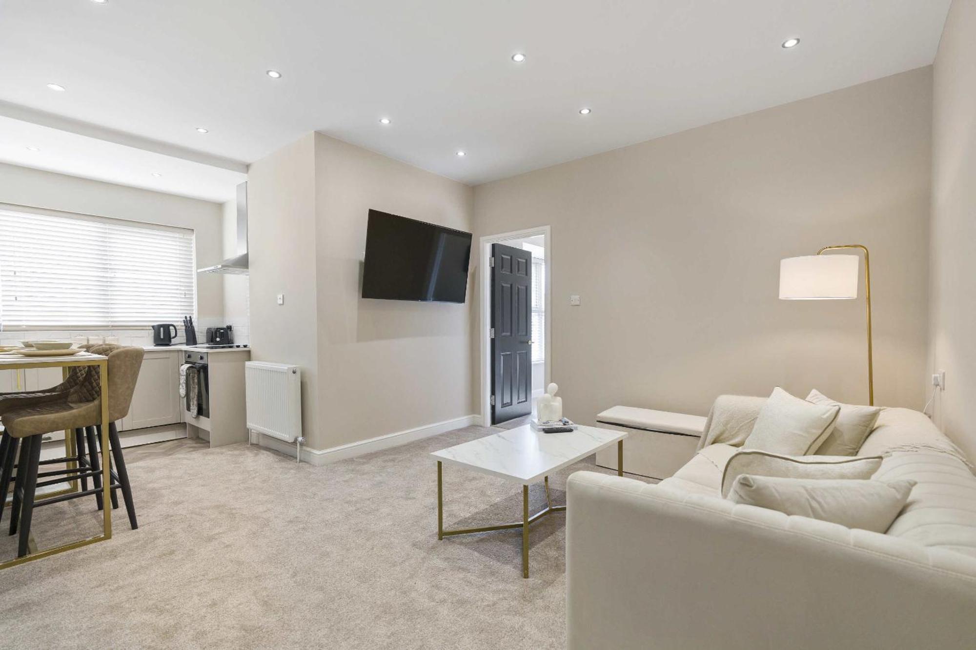 The Park Road Suites By Stamp Sa Blackpool Room photo