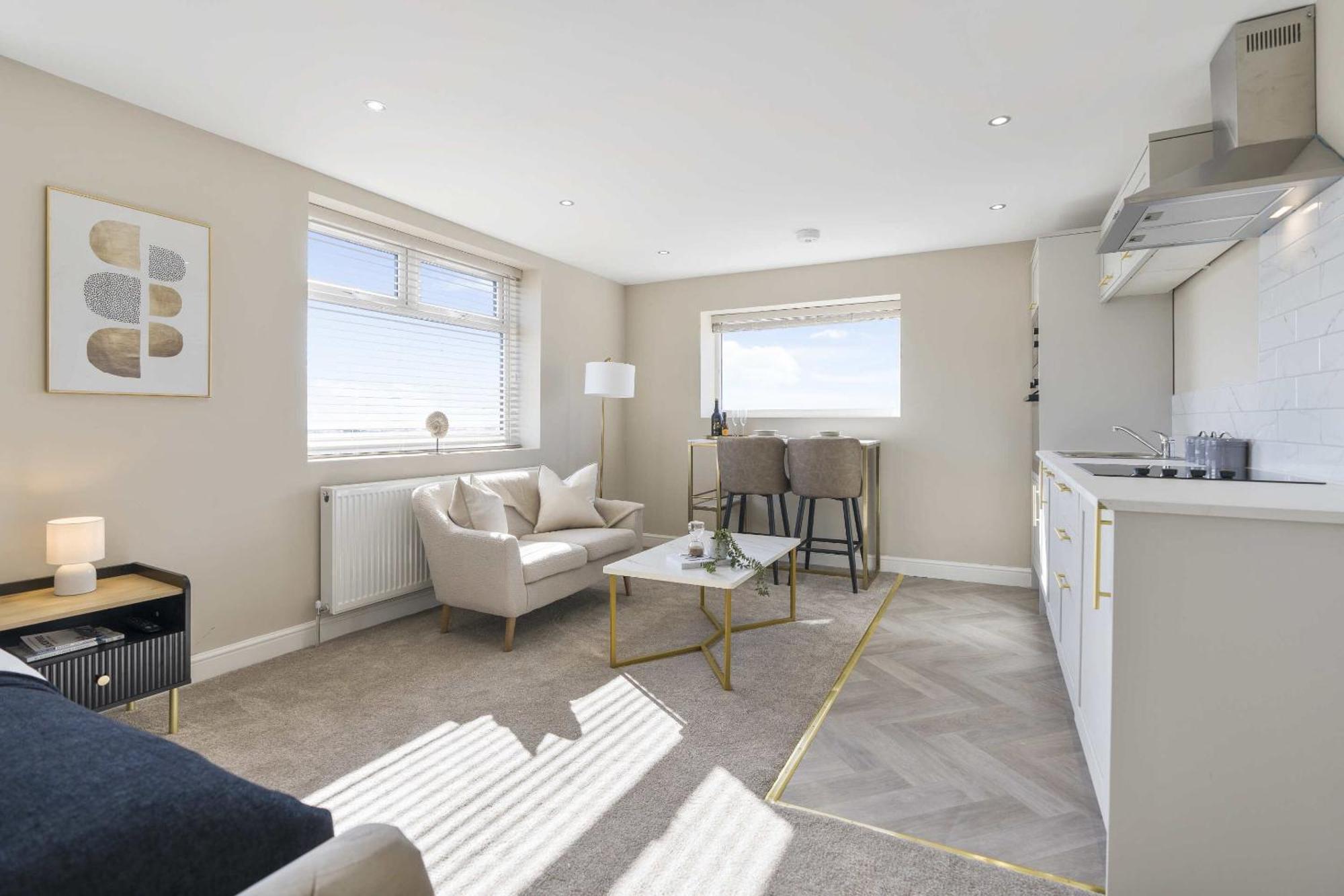 The Park Road Suites By Stamp Sa Blackpool Room photo