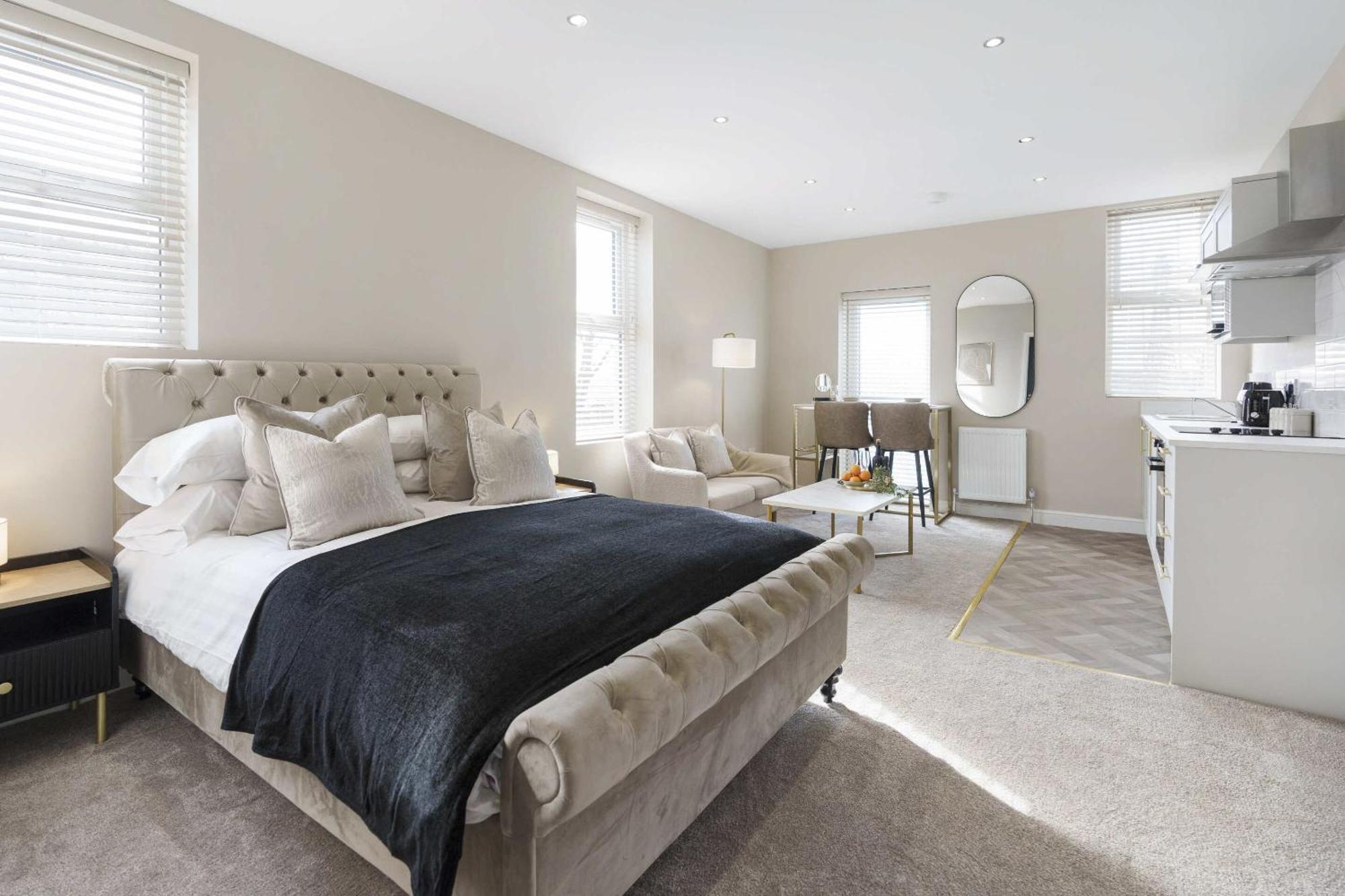 The Park Road Suites By Stamp Sa Blackpool Exterior photo